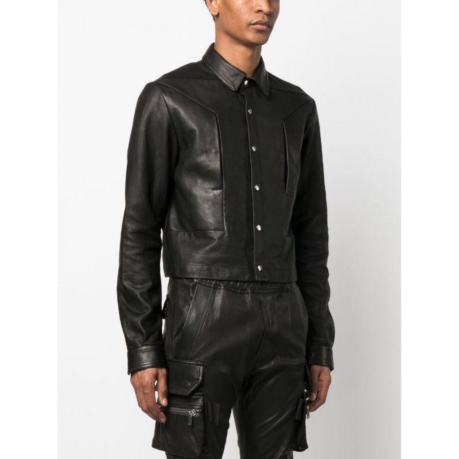 front press-stud fastening leather jacke