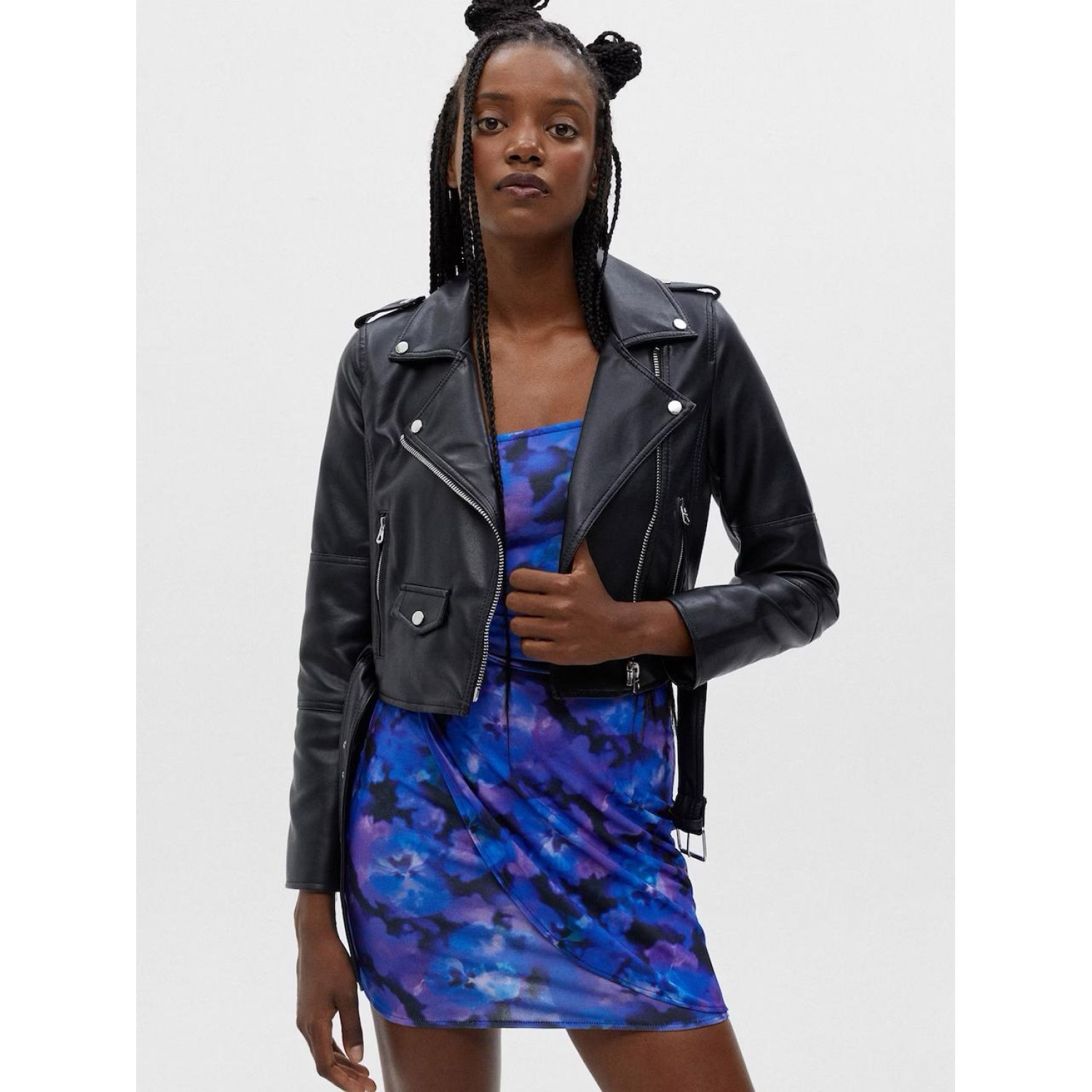 VOGUE INTERNATIONALS Between-Season Jacket in Black Design & Extras